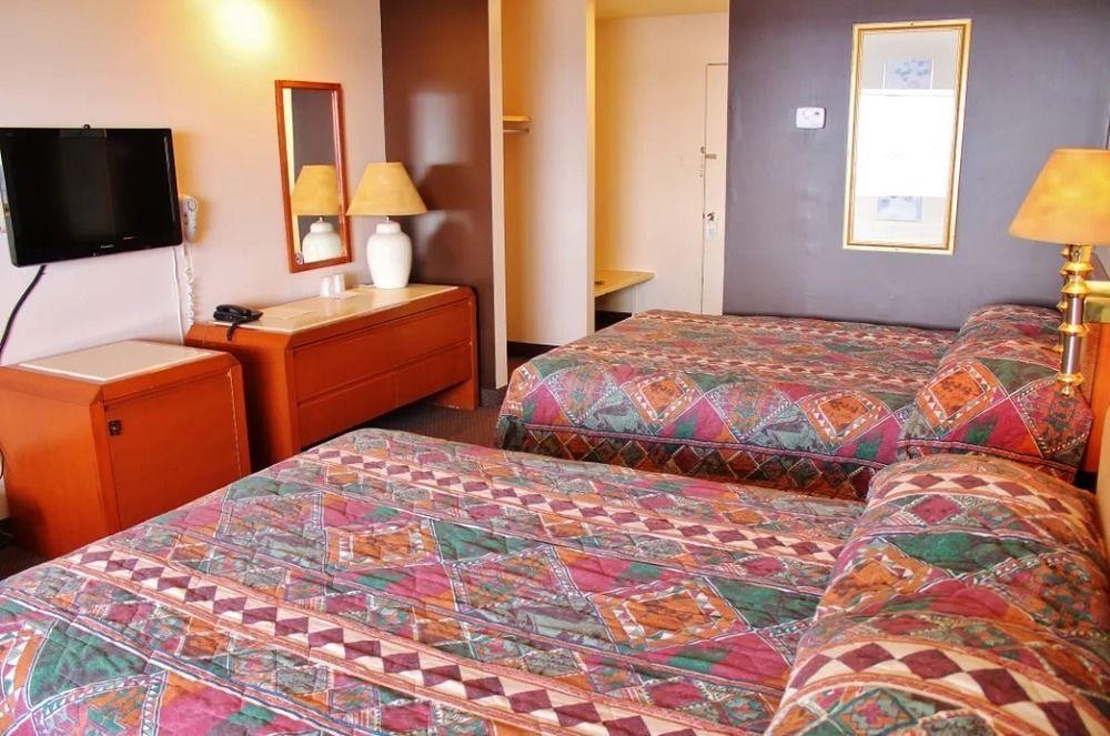 Motel Castille Роберваль Экстерьер фото